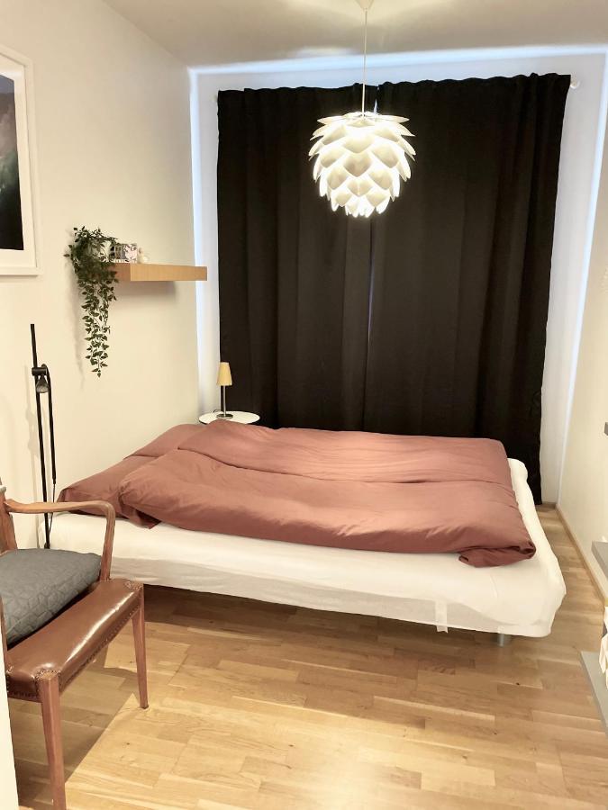 Stylish And Relaxing Two Bedroom Appartment, View Over Harbour Hafnarfjörður Exterior foto